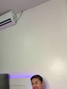 Cam4 Live Porn of kayobrando