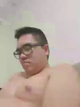 Cam4 Free Live Porn of Awesometeacher