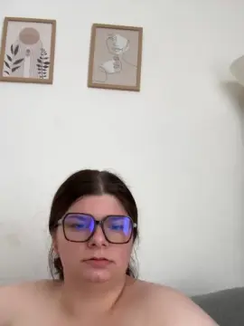 Cam4 Private Sex Chat of beb2hot