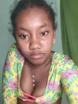 Cam4 Watch Live Sex Cams of tesha7