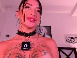 Cam4 Best live sex cam show of LunaMystyque