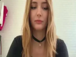 Cam4 Live Sex of KeithaGrunder