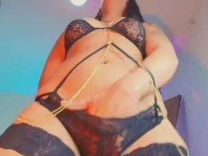 Cam4 Sex Chat of Saraa_More