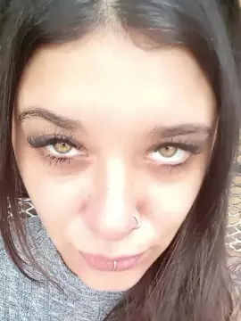 Cam4 Adult Webcam of Chinitax22