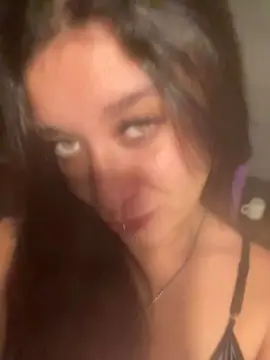 Cam4 Best Webcam of Chinitax22