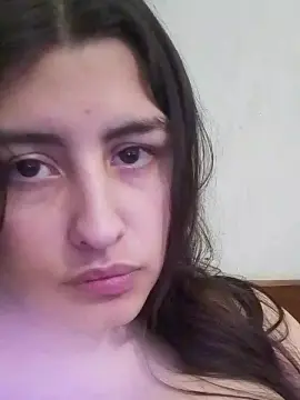 Cam4 Adult Video Chat of Lubelen02