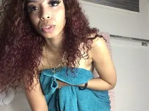 Cam4 Adult Webcam of Serenityloveee