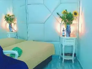 Cam4 Sex Chat of littlehorny_19