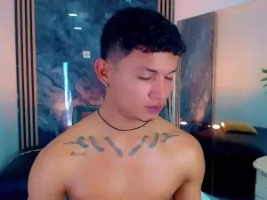 Cam4 Adult Video Chat of littlehorny_19