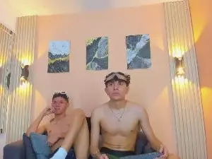Cam4 Free Porn Cam of 3boysolympus