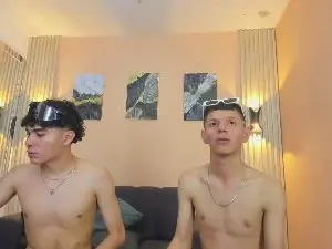 Cam4 Adult Webcams of 3boysolympus