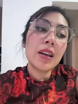 Cam4 Free Porn Cam of Momii28