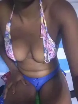 Cam4 Nude Webcam of elysa20