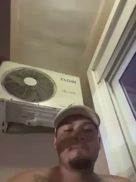 Cam4 Live Porn of Mrmalvadin