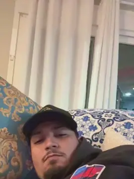Cam4 Live Sex of Mrmalvadin