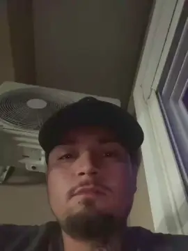 Cam4 Live Porn of Mrmalvadin