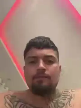 Cam4 Free Live Porn of Mrmalvadin
