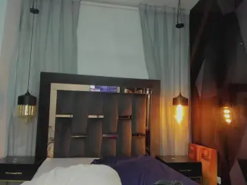 Cam4 Live Porn of HunterHeat_