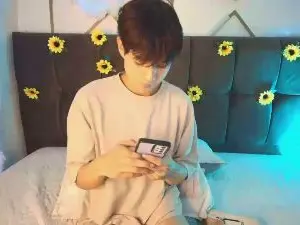 Cam4 Nude Webcam of AleAurarashi