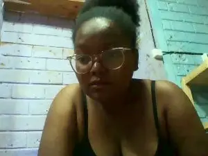 Cam4 Live Porn of tiana31