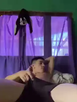 Cam4 Sex Cam of AXELCAM21CM