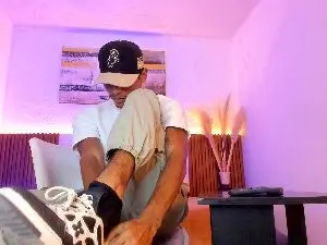 Cam4 Adult Webcams of zander_20