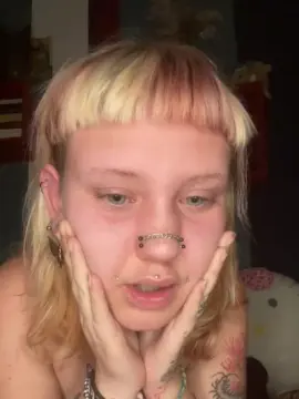 Cam4 Live Sex Cam of Darkutiee