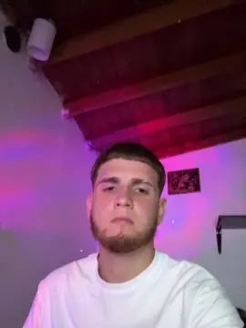 Cam4 Live Sex Cam of MatteoCross