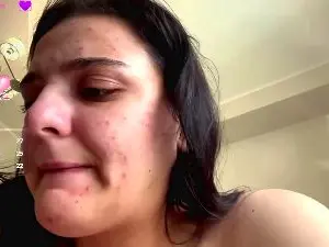 Cam4 Free Live Porn of TeenaHulstine