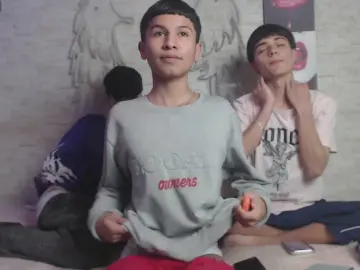 Cam4 Adult Video Chat of alex_milo_kairo