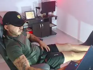 Cam4 Free Porn Cam of Thiago_420_