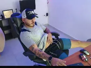 Cam4 Live Sex Cam of Thiago_420_