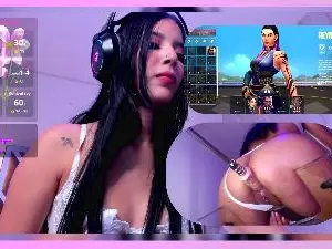 Cam4 Nude Webcam of SweetieCloe