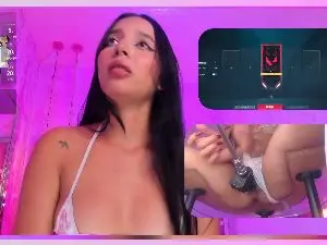 Cam4 Watch Live Sex Cams of SweetieCloe