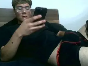 Cam4 Watch Live Sex Cams of Toxicofav