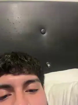 Cam4 Free Live Porn of Yourboycas