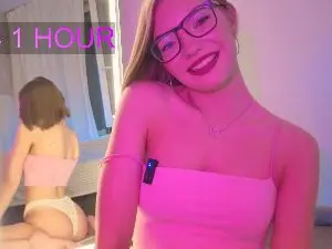 Cam4 Watch Live Sex Cams of HoneySchuepfer