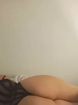 Cam4 Live Porn of lulijazmin