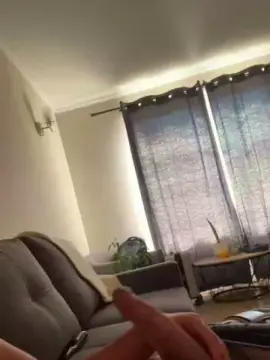 Cam4 Free Live Porn of elpolla37