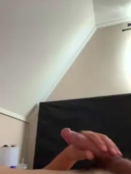 Cam4 Live Porn of elpolla37