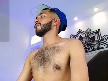 Cam4 Live Sex Cam of HairyBacker