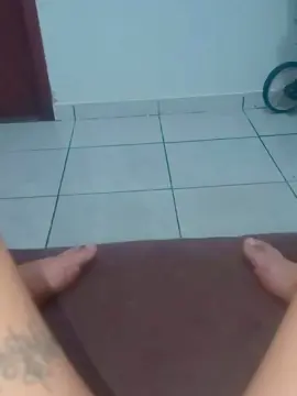 Cam4 Sex Cam of Buzztutti2p