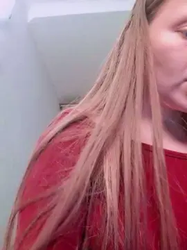 Cam4 Free Porn Cam of Evasapples2025