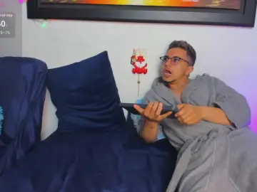 Cam4 Live Porn of ECSTASYX2_23