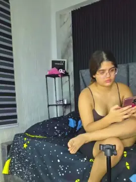 Cam4 Nude Webcam of Maddyh