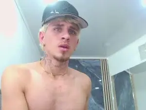 Cam4 Free Porn Cam of NoahDant