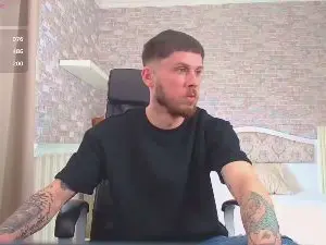 Cam4 Free Live Porn of JonahShaw