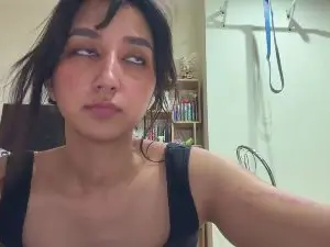 Cam4 Live Sex Cam of YingPopichak