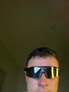 Cam4 Free Live Porn of lindinho20cm3