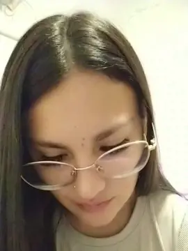 Cam4 Live Porn of NickyDvich